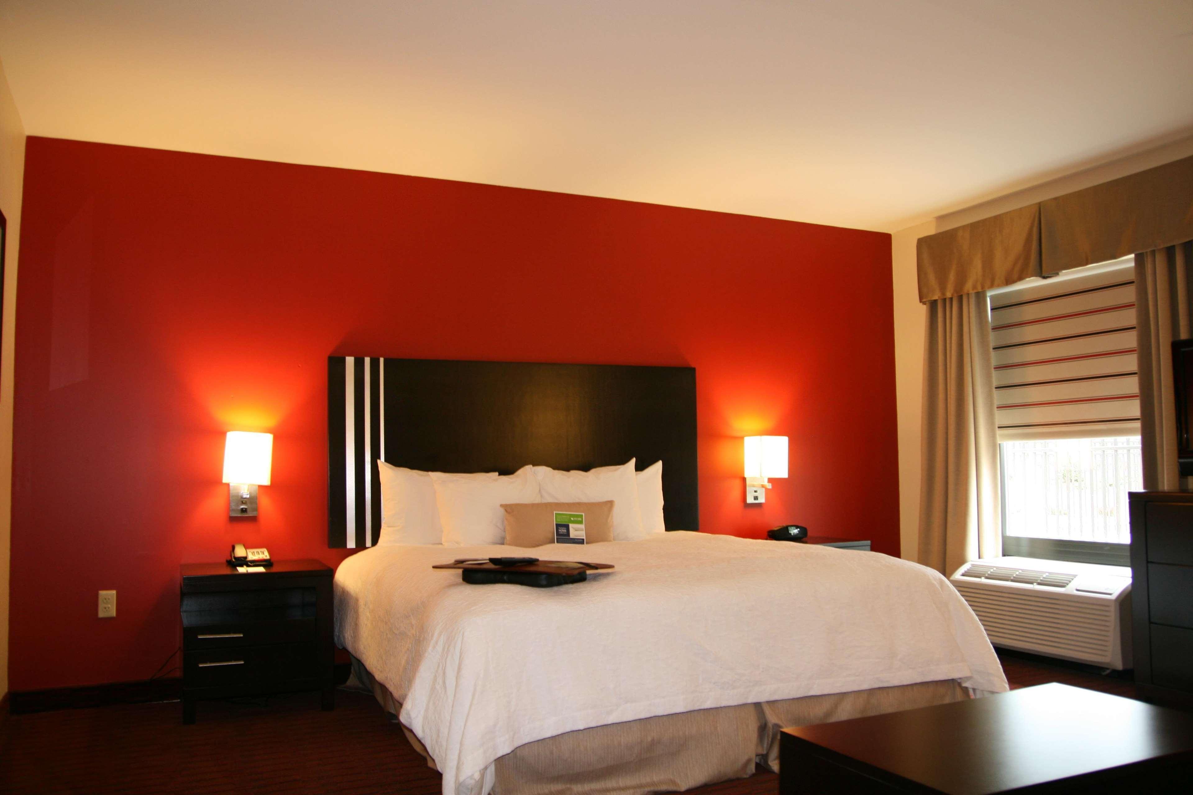 Hotel Hampton &