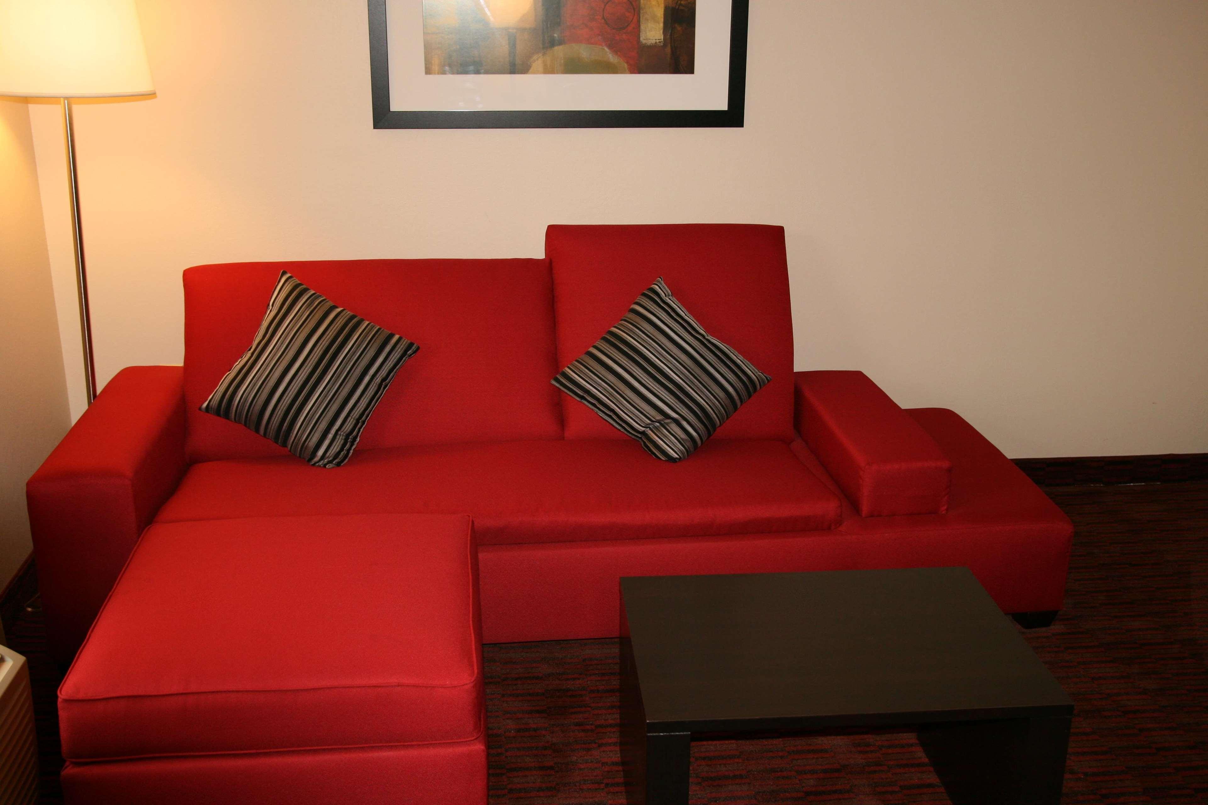 Hampton & 3* Lebanon