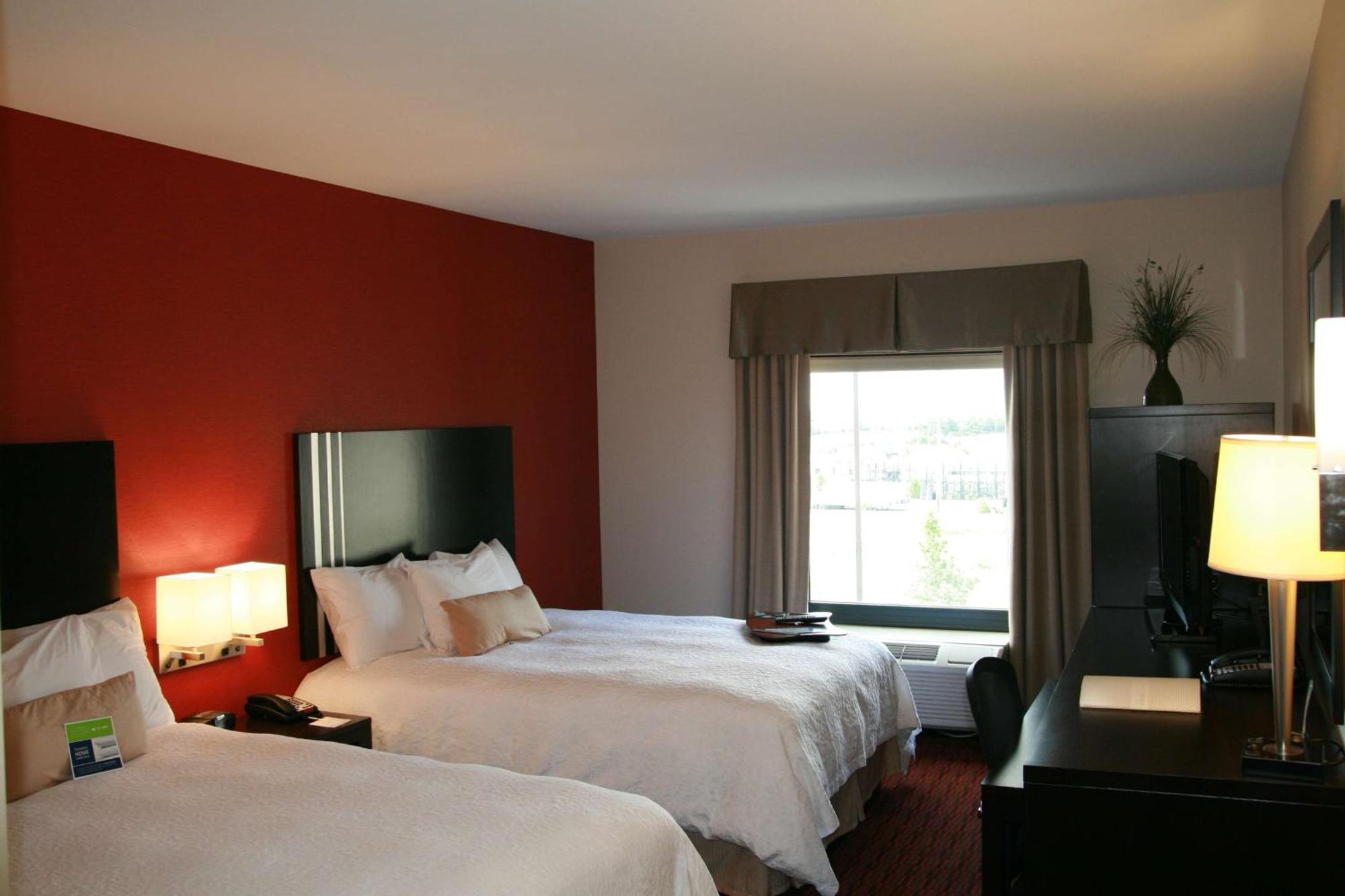 Hampton & Hotel Lebanon